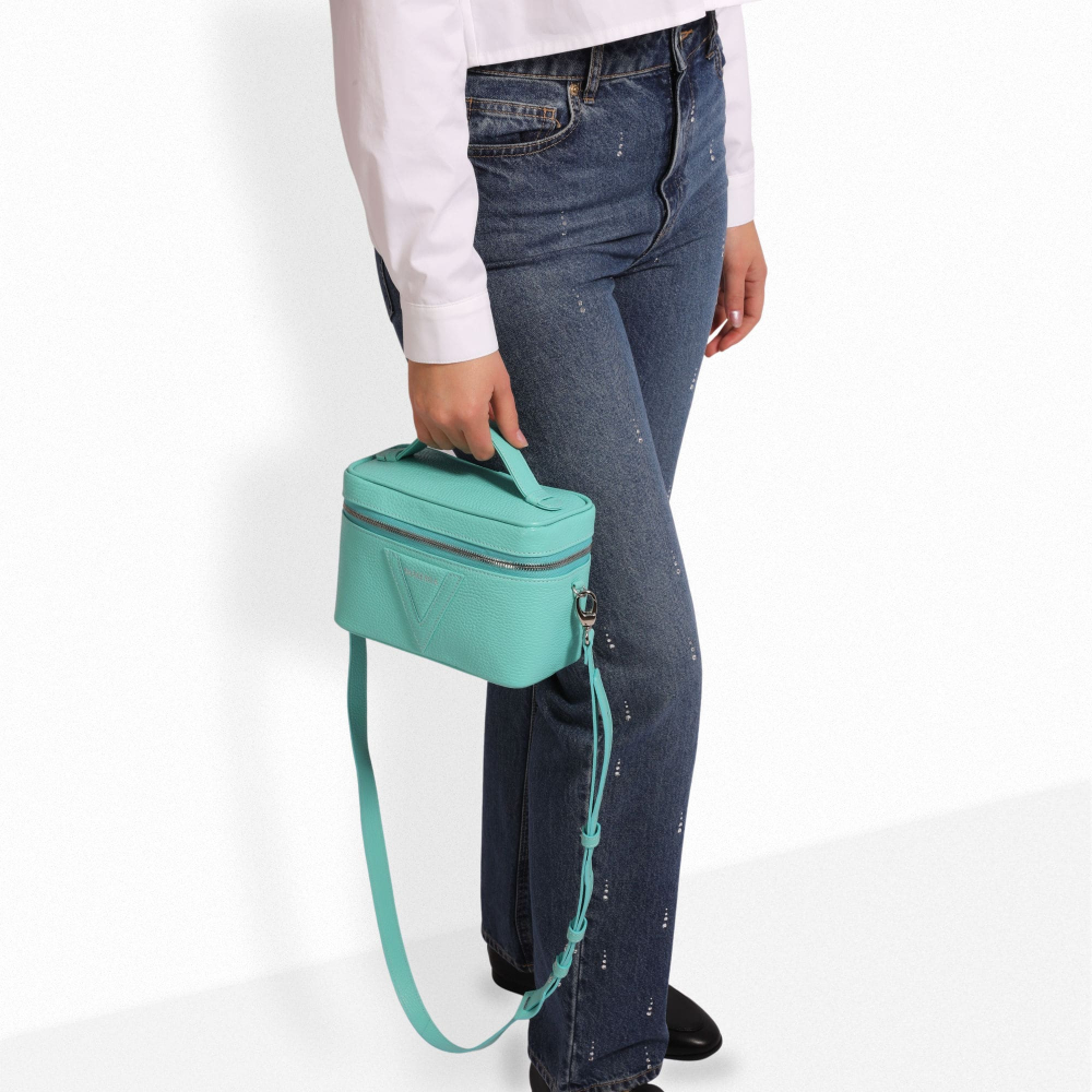 Shoulder bag made of turquoise calfskin leather