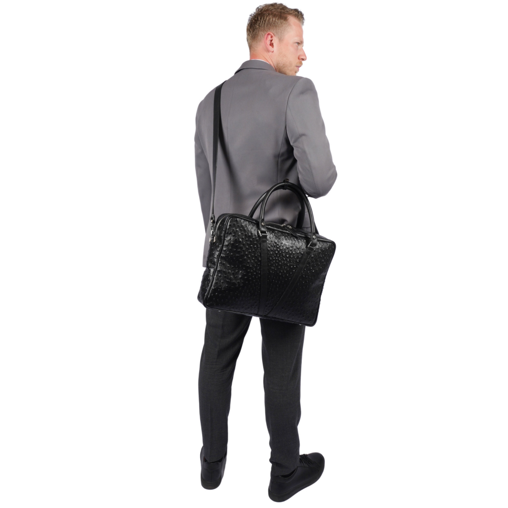 Briefcase made of calfskin black