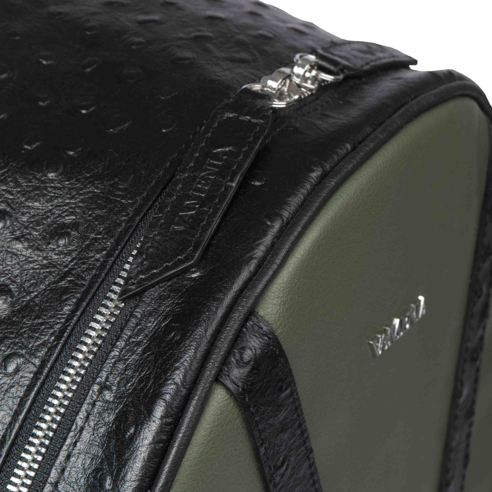 Rucksack mit dunkelgrünem und geprägtem Leder -JUVENTAS- Limitierte Edition 1/555​