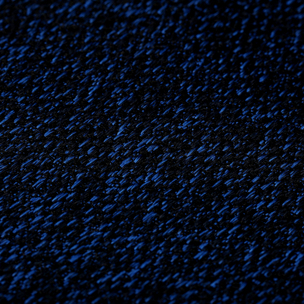 Seidenkrawatte in diamantblau mit schwarzem Seidenmix